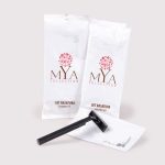 Set Barba con rasoio e crema in flow pack 10 ml, Conf. 50 pz